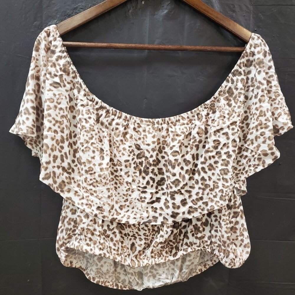 Torrid Womens Challis Off Shoulder Crop Top Size 2X Animal Print Mob Wife Boho - Picture 2 of 9